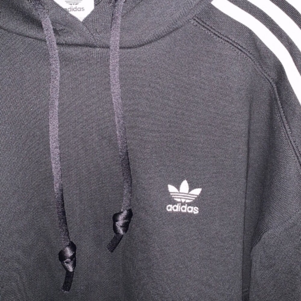 Adidas Original cropped hoodie - Picture 6 of 12